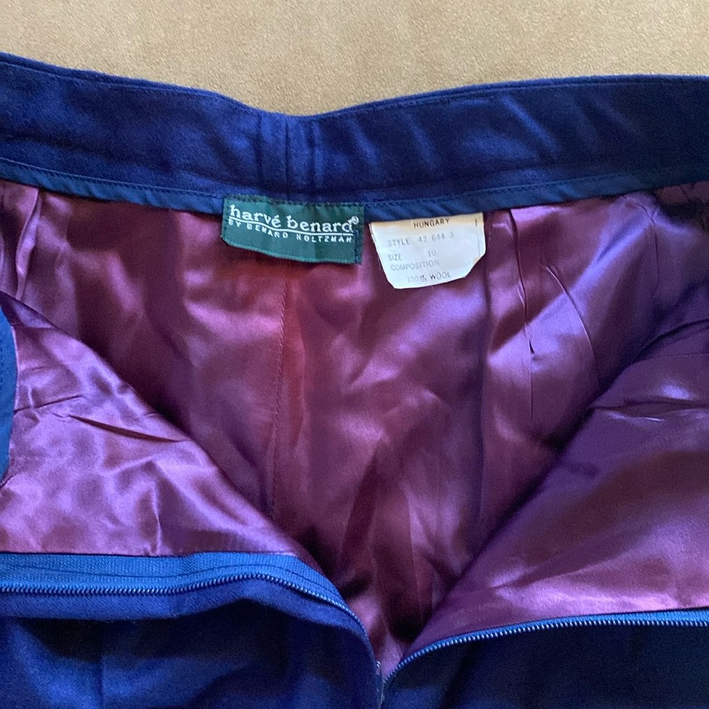 Harve Bernard Size 10: 100% wool